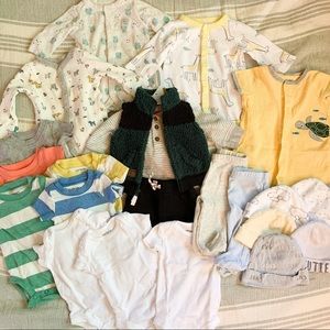 Gender Neutral Newborn Baby Clothes Bundle